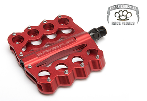 pedals-brass_knuckles-300.png